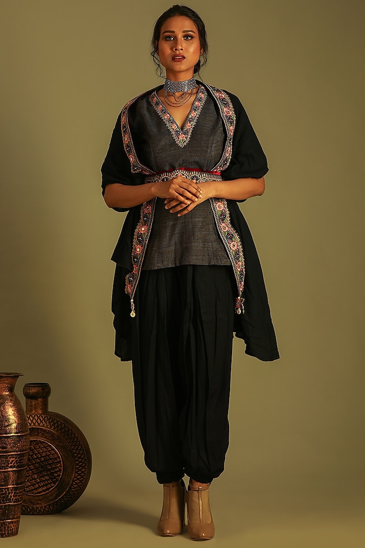Charcoal Blue Handloom Tussar Silk Printed Cape Set For Girls by Soniya G KIDS at Pernia's Pop Up Shop