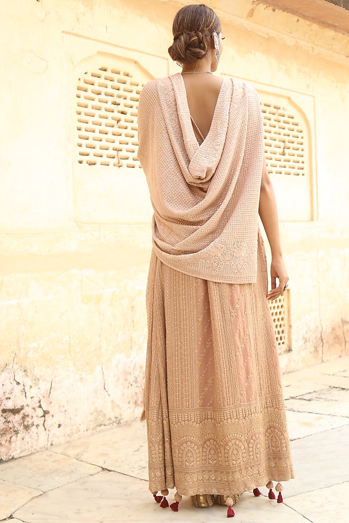 Peach Lucknowi Lehenga Set For Girls by Soniya G KIDS at Pernia's Pop Up Shop