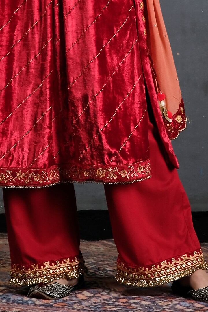 Blood Red Velvet Embroidered Kurta Set For Girls by Soniya G KIDS at Pernia's Pop Up Shop