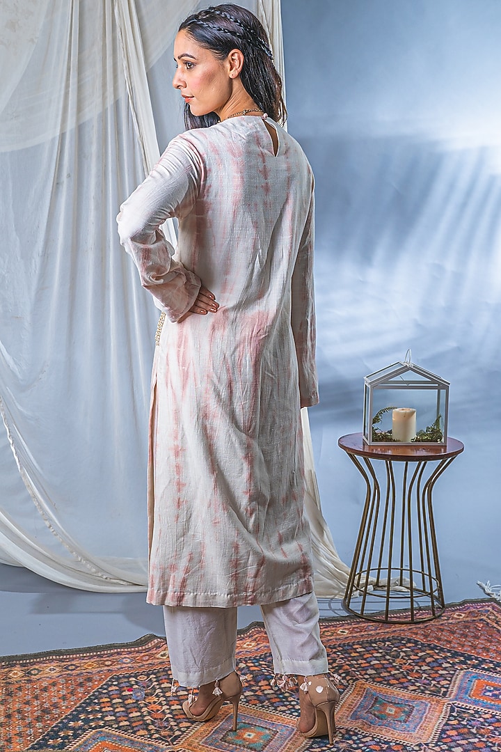 Off-White Georgette Printed Kurta Set For Girls by Soniya G KIDS at Pernia's Pop Up Shop