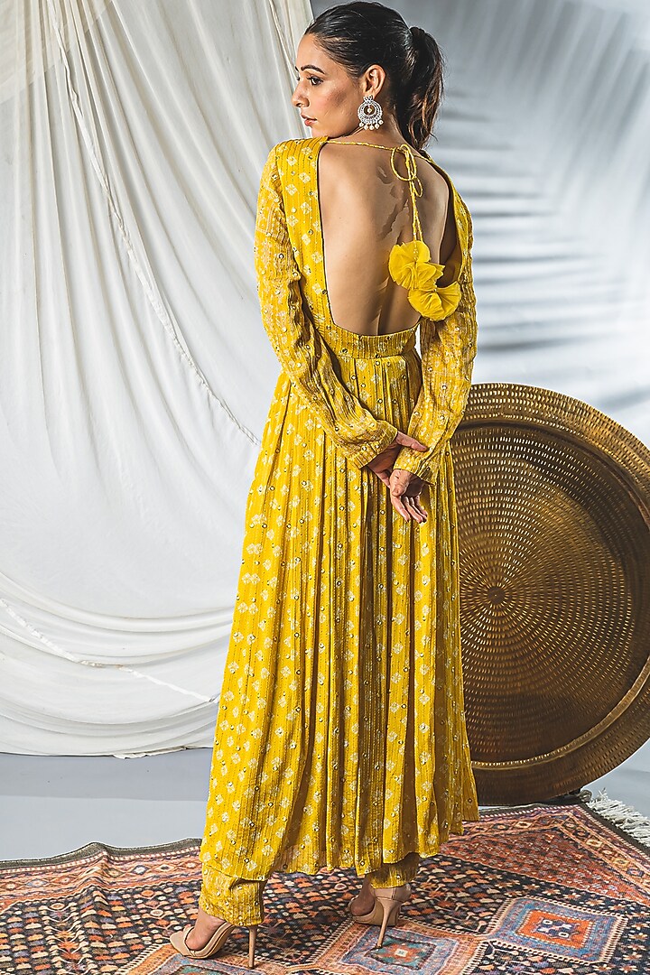 Yellow Lucknowi Embroidered Anarkali Set For Girls by Soniya G KIDS at Pernia's Pop Up Shop