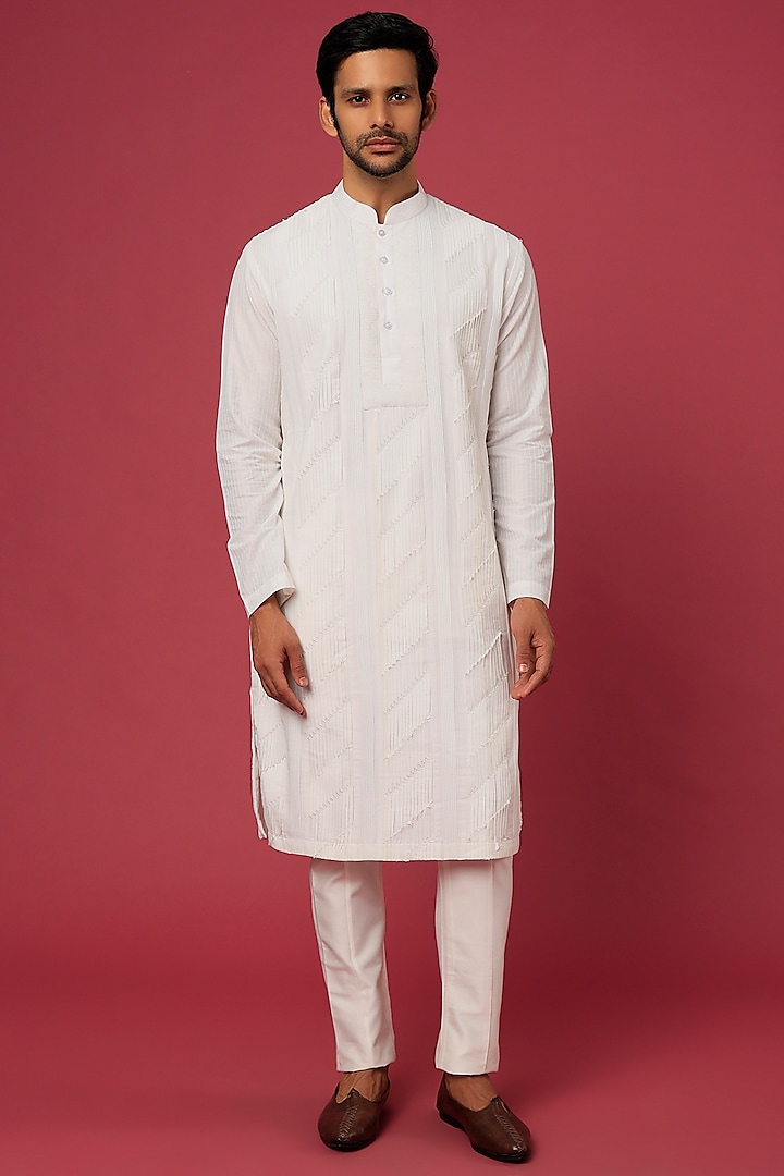 Pure White Embroidered Pleated Kurta Set For Boys by Soniya G KIDS