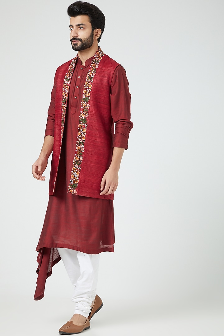 Red Embroidered Jacket With Kurta Set For Boys by Soniya G KIDS