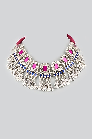 White Finish Necklace With Glass-Cut Kundan by Shringaaar