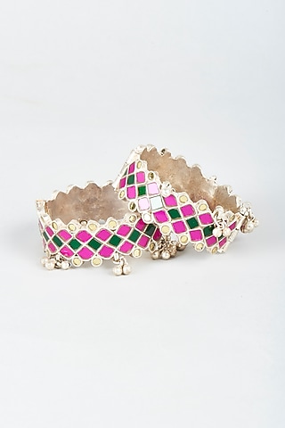 White Finish Bangles With Glass Cut Kundan (Set of 2) by Shringaaar