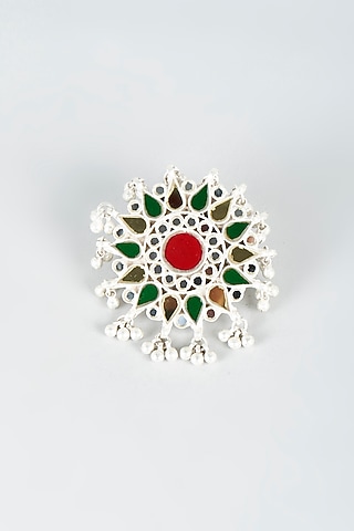 White Finish Ring In Alloy by Shringaaar