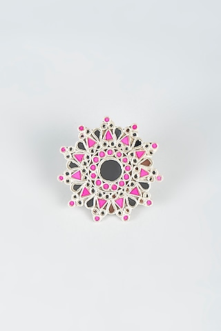 White Finish Ring With Glass Kundan by Shringaaar
