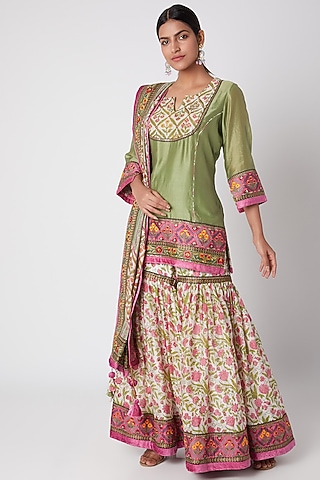 Olive Green Embroidered Kurta Set by Sunira