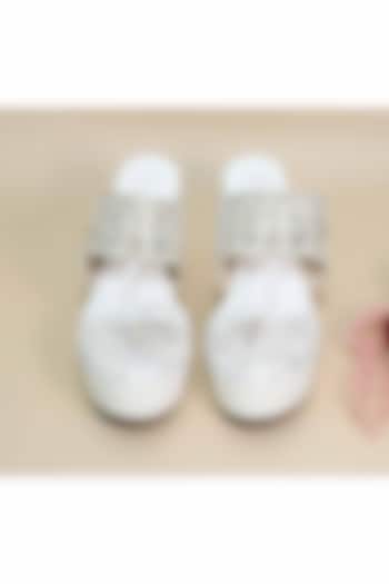 White Synthetic Leather Floral Embroidered Kolhapuri Wedges by Sana K Luxurious Footwear at Pernia's Pop Up Shop