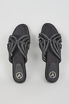 product-color-Black