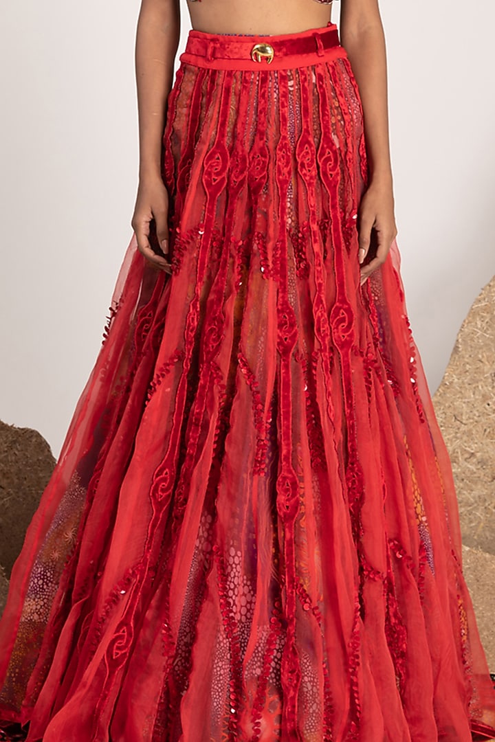 Red Skirt With Resin Skein Work by Shivan & Narresh at Pernia's Pop Up Shop