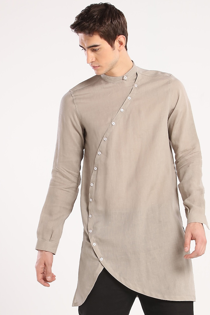 Grey Kurta With Lively Cuts Design by Son Of A Noble SNOB at Pernia's ...