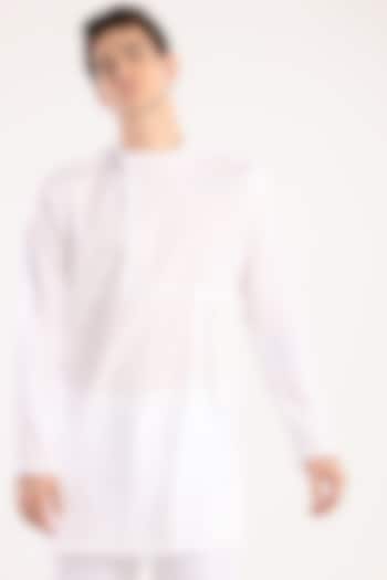 White Pleated Kurta by Son Of A Noble SNOB