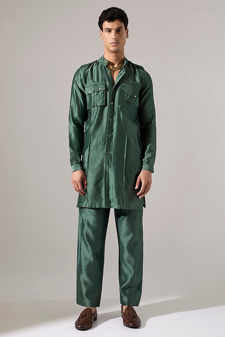 Sage Green Chanderi Kurta Set by Son Of A Noble SNOB Men at Pernia's Pop Up Shop