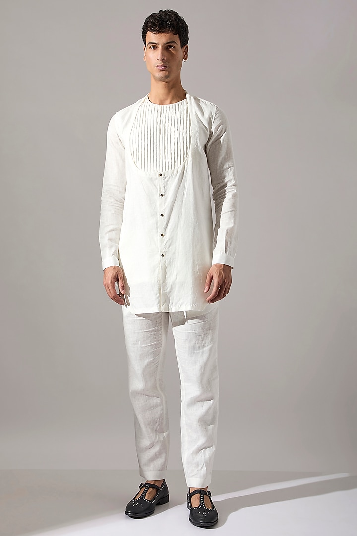 White Linen Overlap Kurta Set by Son Of A Noble SNOB Men at Pernia's Pop Up Shop