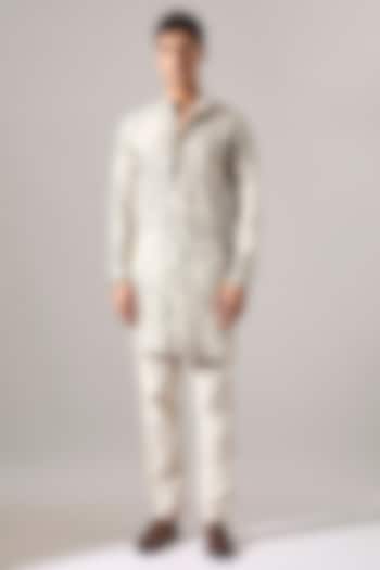 Ivory Linen Printed Kurta Set by Son Of A Noble SNOB Men at Pernia's Pop Up Shop