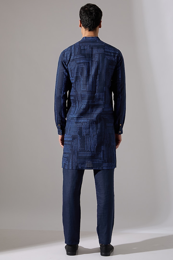 Navy Linen Printed Kurta Set by Son Of A Noble SNOB Men at Pernia's Pop Up Shop