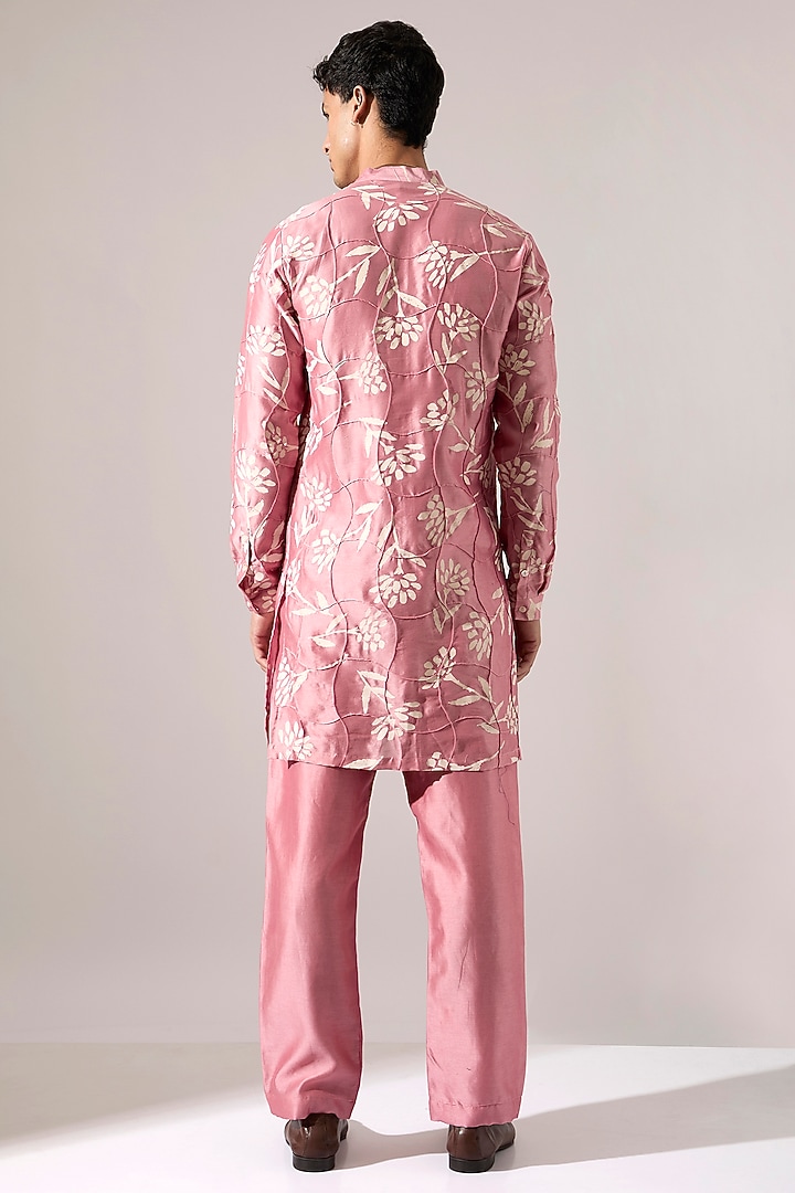 Pink Chanderi Printed Kurta Set by Son Of A Noble SNOB Men at Pernia's Pop Up Shop