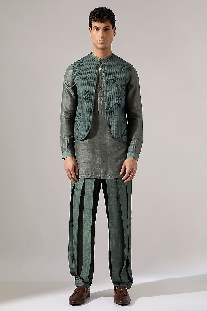 Sage Cotton & Raw Silk Kurta Set by Son Of A Noble SNOB Men at Pernia's Pop Up Shop