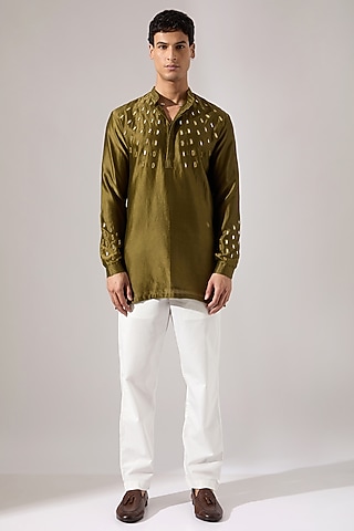 Olive Chanderi Hand Embroidered Kurta Set by Son Of A Noble SNOB Men