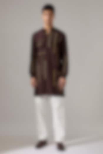 Brown Raw Silk Hand Embroidered Kurta Set by Son Of A Noble SNOB Men at Pernia's Pop Up Shop