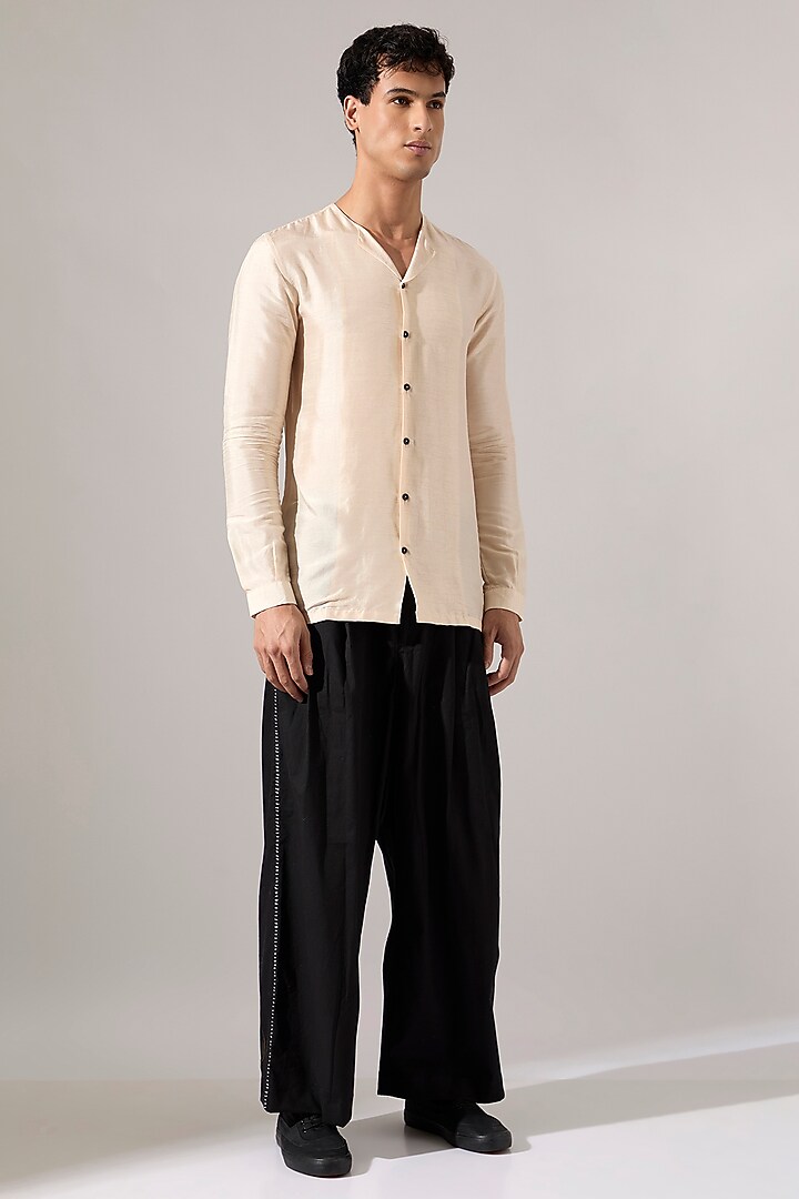 Off-White & Black Raw Silk Co-Ord Set by Son Of A Noble SNOB Men at Pernia's Pop Up Shop