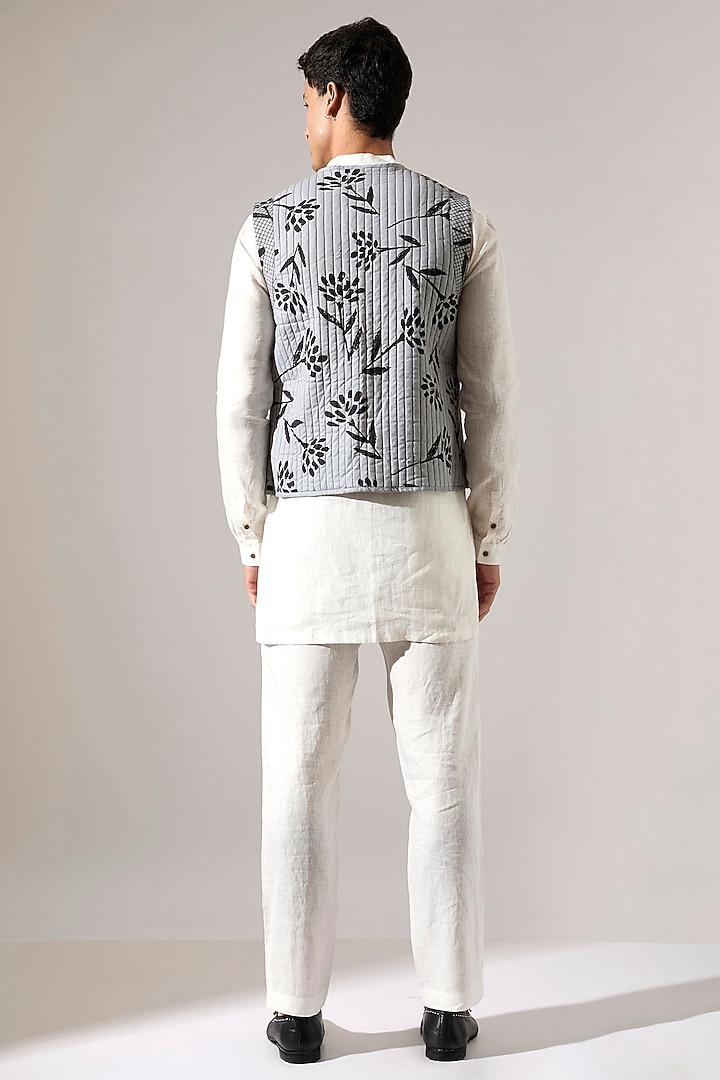 Grey Cotton & Linen Quilted Bundi Jacket Set by Son Of A Noble SNOB Men at Pernia's Pop Up Shop