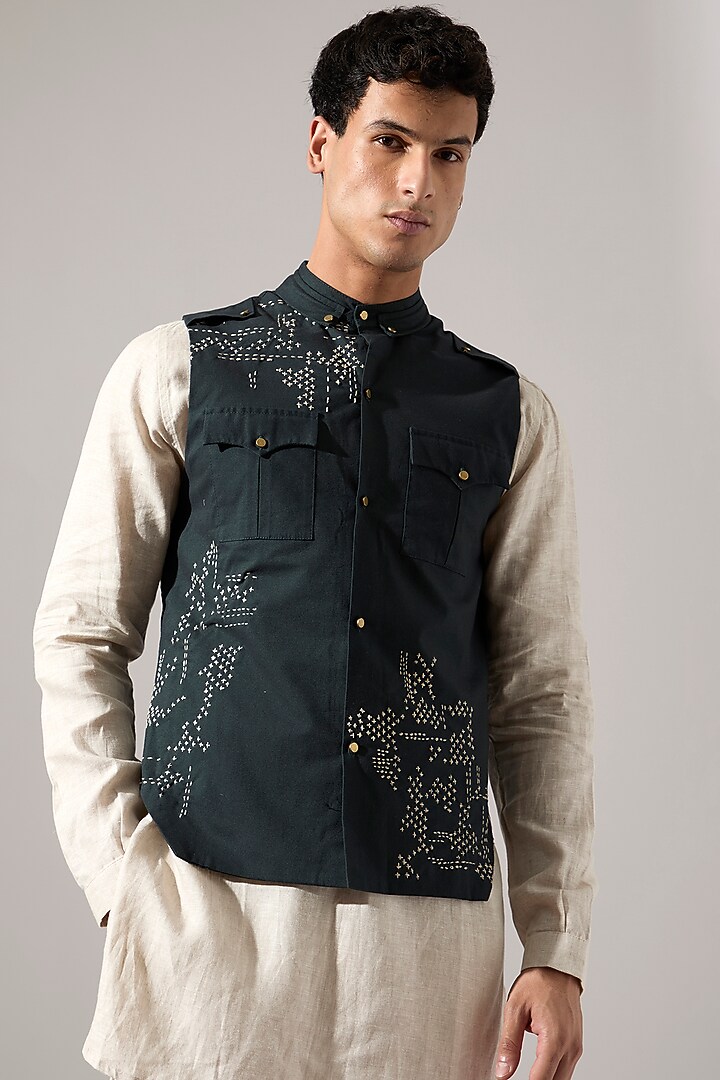 Forest Green Cotton & Linen Hand Embroidered Bundi Jacket Set by Son Of A Noble SNOB Men at Pernia's Pop Up Shop