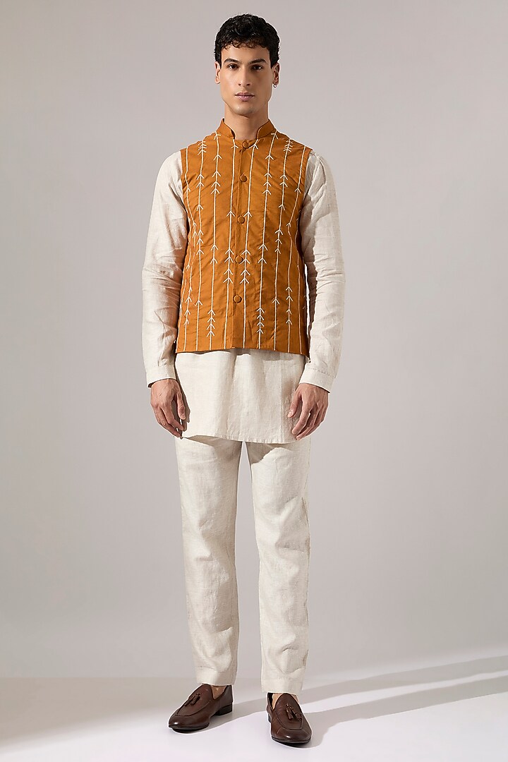 Mustard Cotton & Linen Hand Embroidered Bundi Jacket Set by Son Of A Noble SNOB Men at Pernia's Pop Up Shop