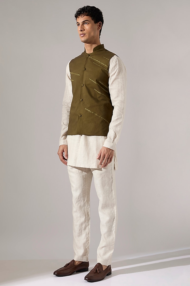 Olive Cotton & Linen Embroidered Bundi Jacket Set by Son Of A Noble SNOB Men at Pernia's Pop Up Shop