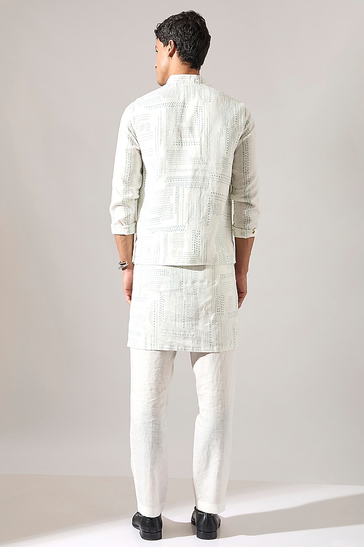 White Linen Embroidered Bundi Jacket Set by Son Of A Noble SNOB Men at Pernia's Pop Up Shop