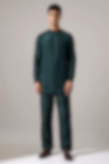 Forest Green Raw Silk Kurta Set by Son Of A Noble SNOB Men at Pernia's Pop Up Shop