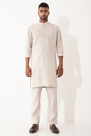 Ivory Linen Solid Kurta Set by Son Of A Noble SNOB Men