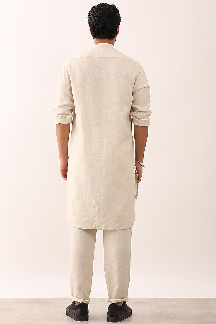 Ivory Linen Kurta Set by Son Of A Noble SNOB Men at Pernia's Pop Up Shop