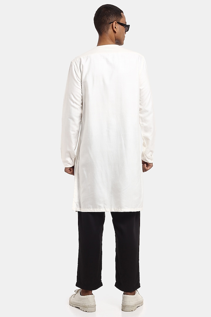 White Asymmetrical Kurta Set by Son Of A Noble SNOB Men at Pernia's Pop Up Shop
