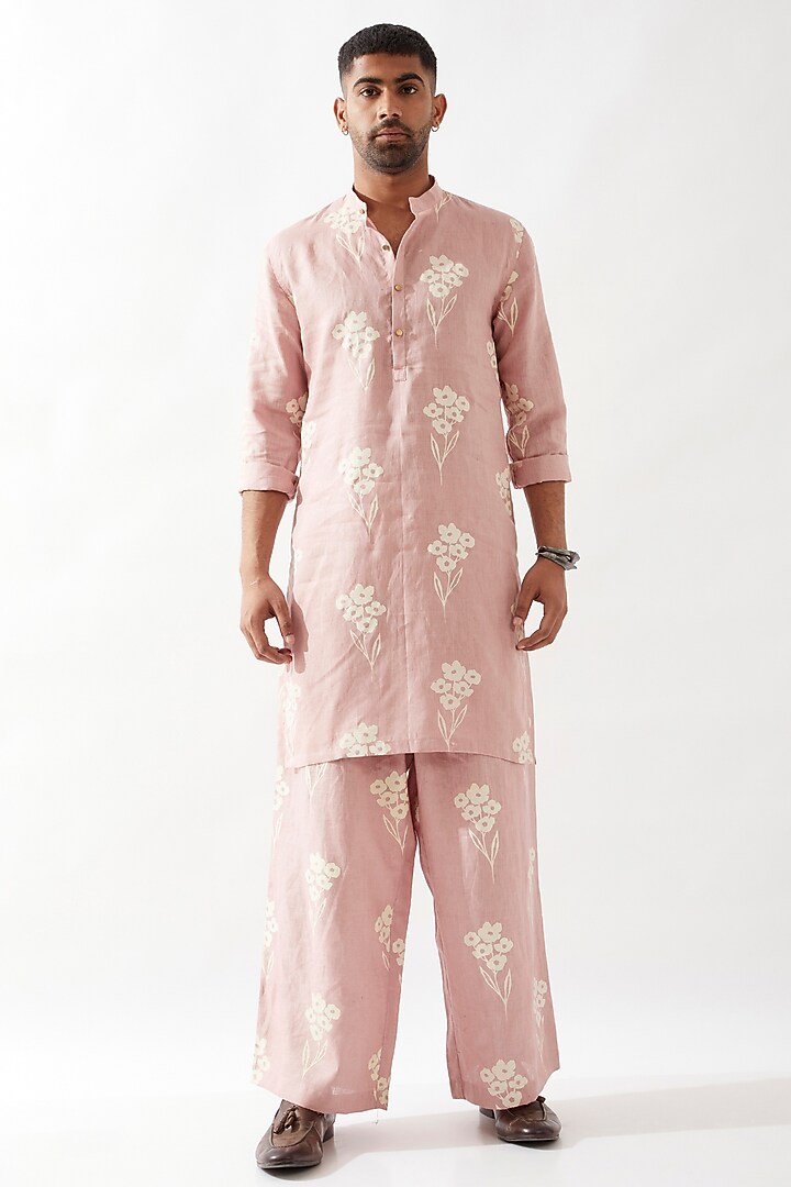 Pink Linen Printed Kurta Set by Son Of A Noble SNOB Men at Pernia's Pop Up Shop