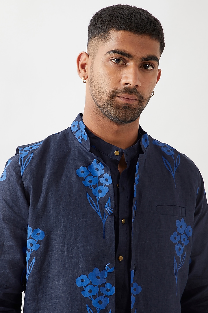 Navy Linen Printed Bundi Jacket by Son Of A Noble SNOB Men at Pernia's Pop Up Shop