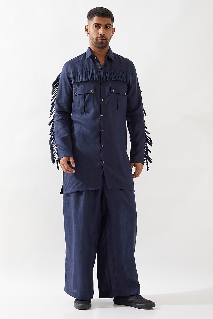 Navy Linen Kurta by Son Of A Noble SNOB Men at Pernia's Pop Up Shop