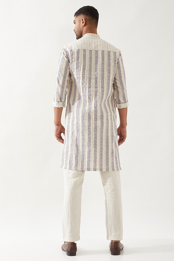 Ivory Linen Printed Kurta by Son Of A Noble SNOB Men at Pernia's Pop Up Shop