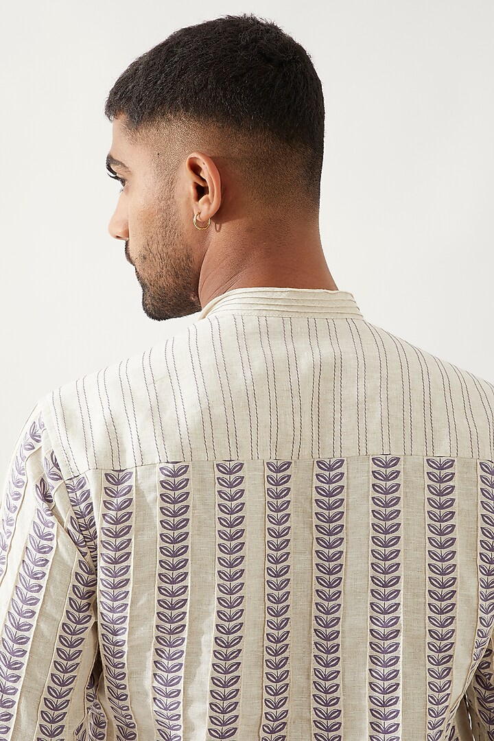 Ivory Linen Printed Kurta by Son Of A Noble SNOB Men at Pernia's Pop Up Shop