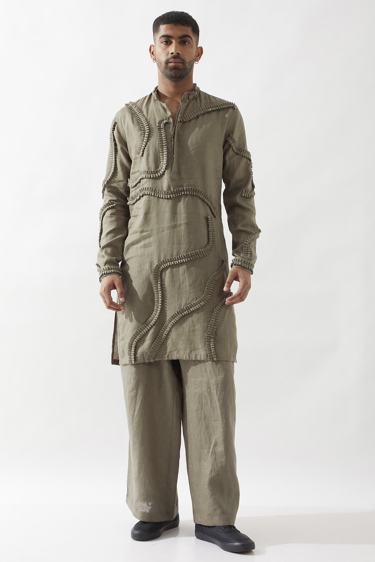 Olive Linen Caterpillar Textured Kurta by Son Of A Noble SNOB Men