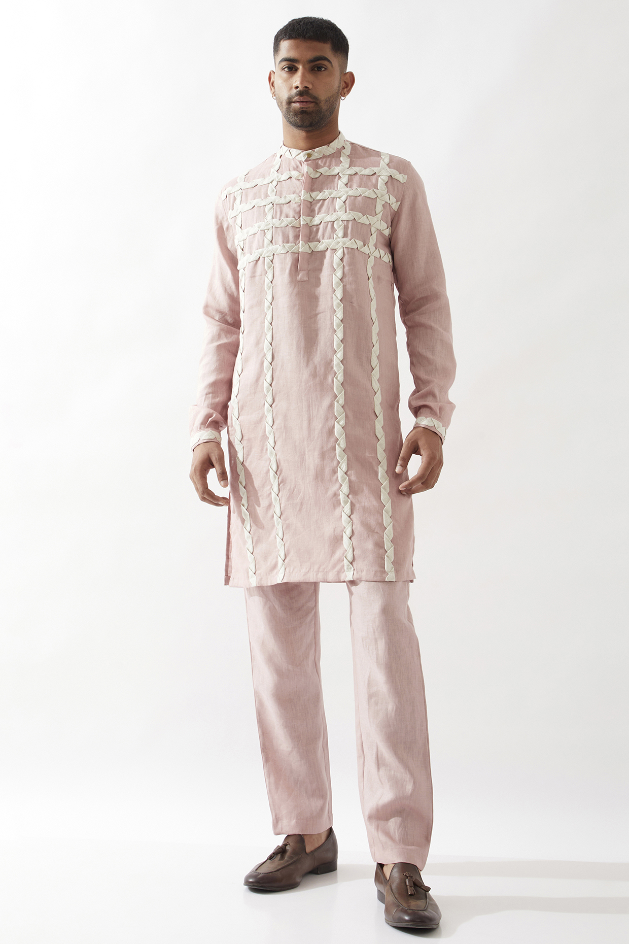 Pink Linen Caterpillar Textured Kurta by Son Of A Noble SNOB Men