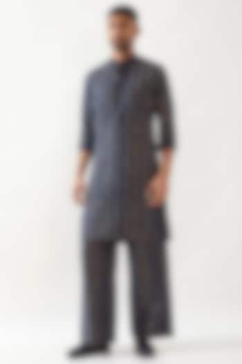 Navy Linen Printed Kurta by Son Of A Noble SNOB Men