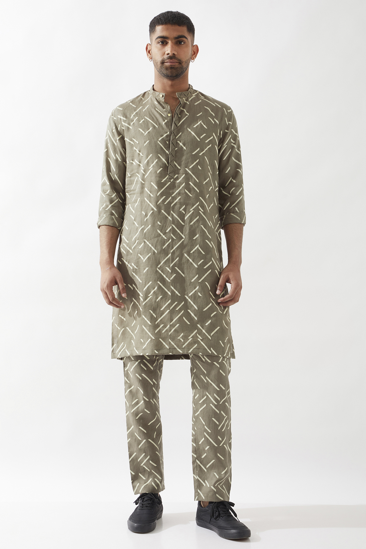 Olive Linen Printed Kurta by Son Of A Noble SNOB Men