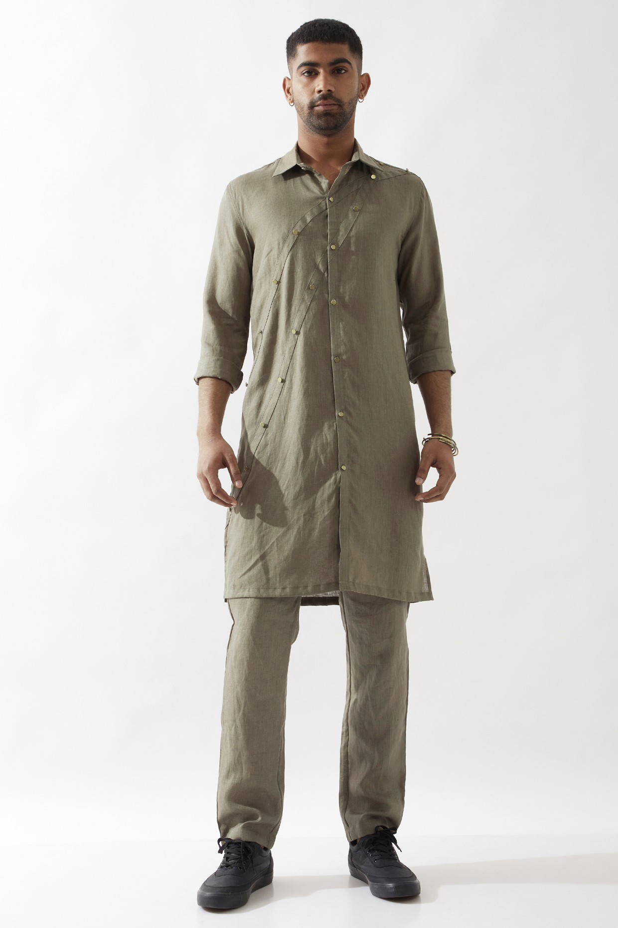 Olive Linen Kurta by Son Of A Noble SNOB Men