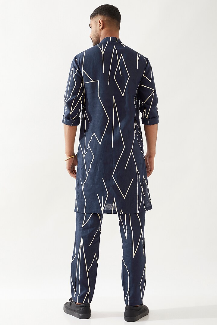 Navy Linen Printed Kurta Set by Son Of A Noble SNOB Men at Pernia's Pop Up Shop