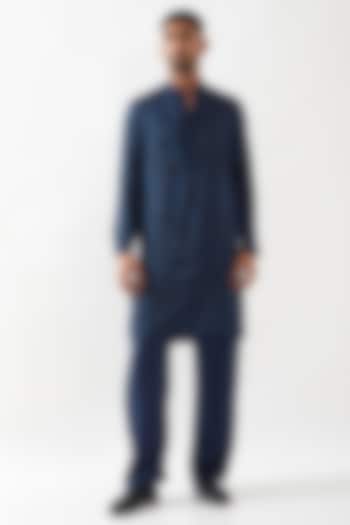 Blue Tencel Satin Cutdana Hand Embroidered Kurta Set by Son Of A Noble SNOB Men at Pernia's Pop Up Shop