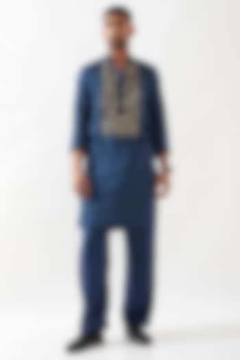 Blue Tencel Satin Cutdana Hand Embroidered Kurta Set by Son Of A Noble SNOB Men at Pernia's Pop Up Shop