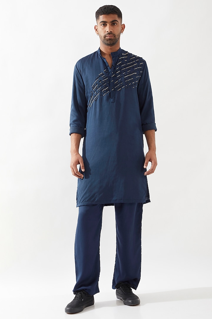 Blue Tencel Satin Cutdana Hand Embroidered Kurta Set by Son Of A Noble SNOB Men at Pernia's Pop Up Shop