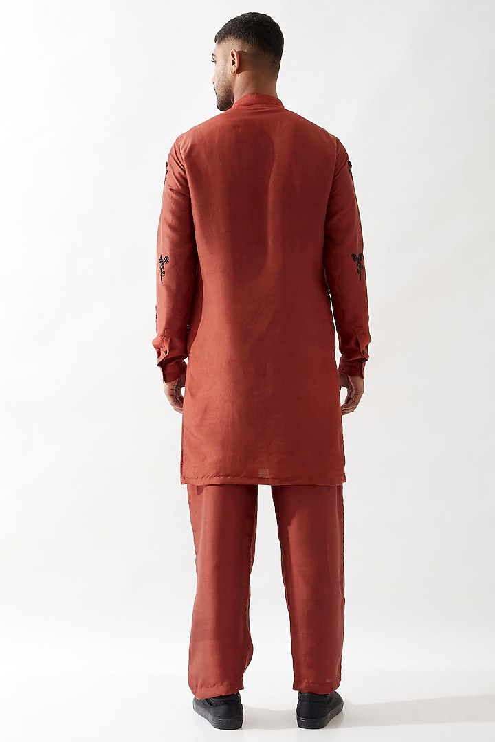 Maroon Dupion Silk Cutdana Work Kurta Set by Son Of A Noble SNOB Men at Pernia's Pop Up Shop